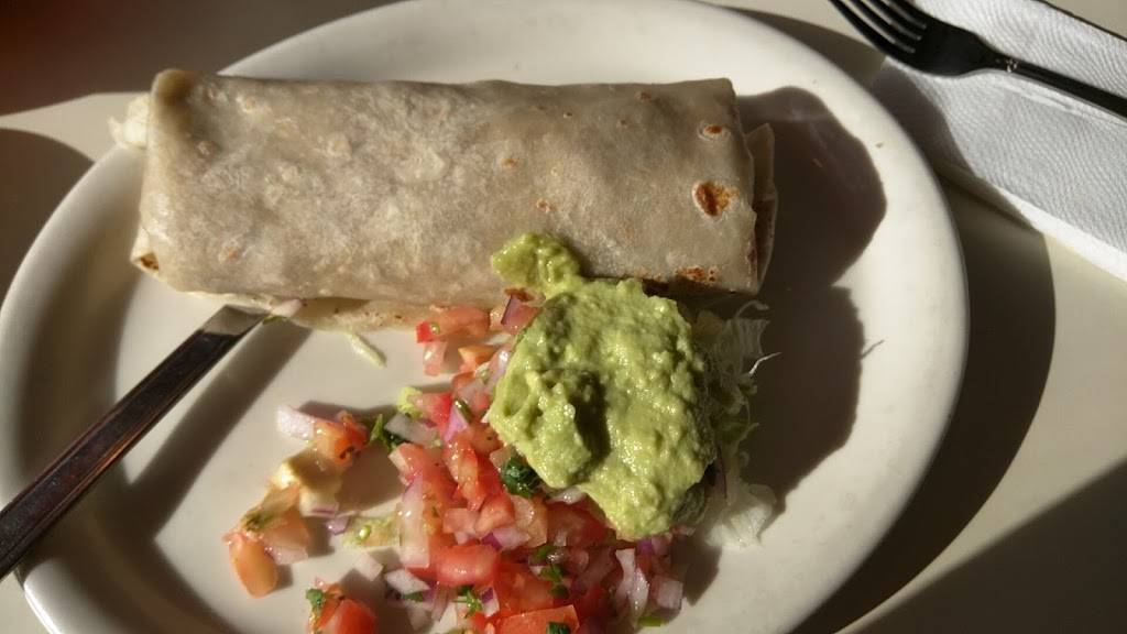 El Burrito Jr | restaurant | 909 Ocean Ave, Seal Beach, CA 90740, USA | 5624318483 OR +1 562-431-8483