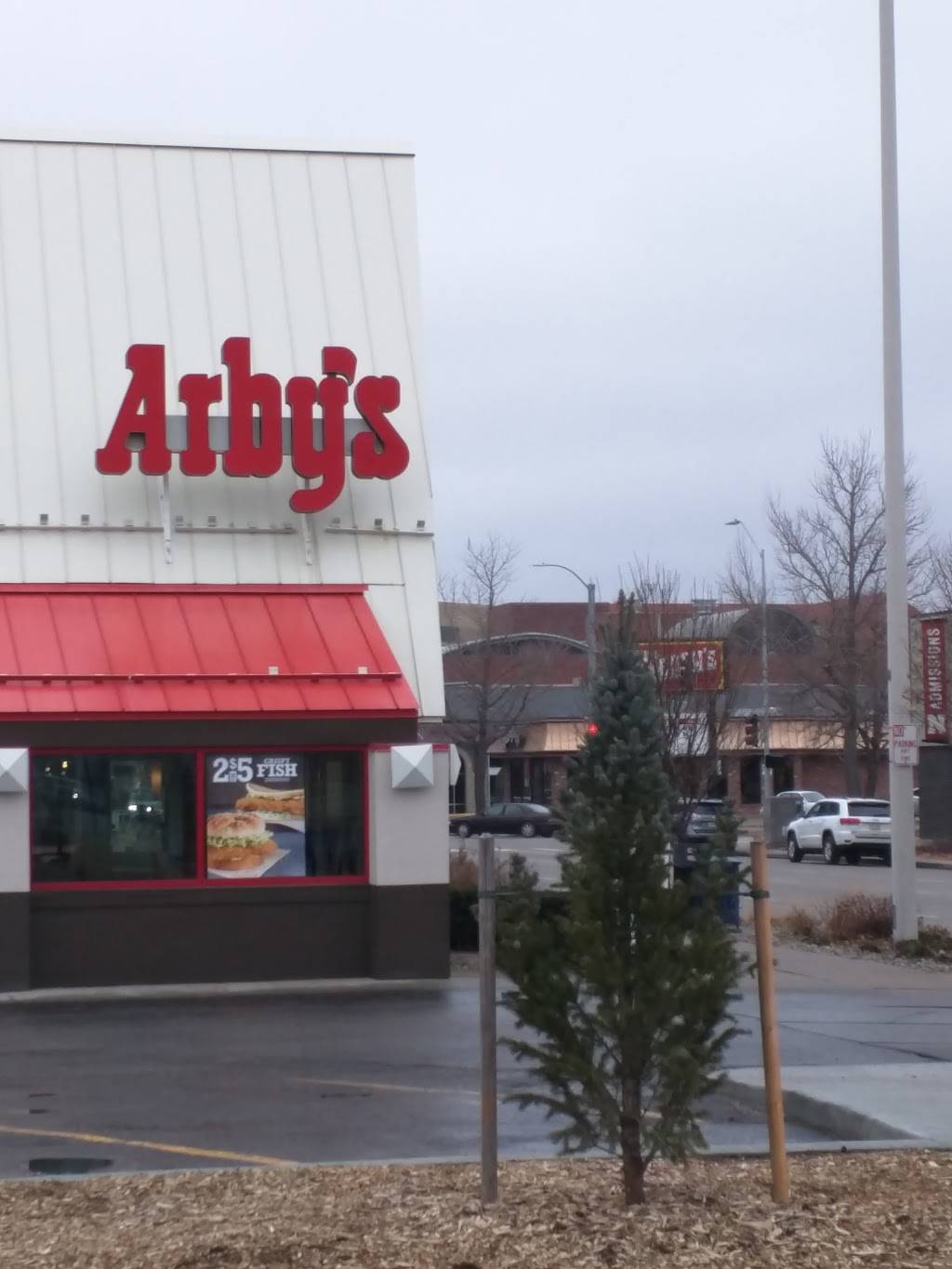 Arbys | meal takeaway | 1425 Q St, Lincoln, NE 68508, USA | 4024767114 OR +1 402-476-7114