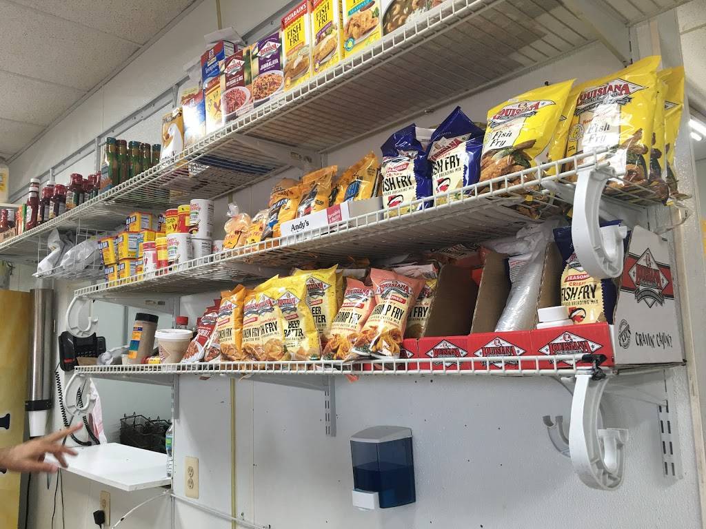 Sea World Fish Market | restaurant | 15084 Gratiot Ave, Detroit, MI 48205, USA | 3135213110 OR +1 313-521-3110