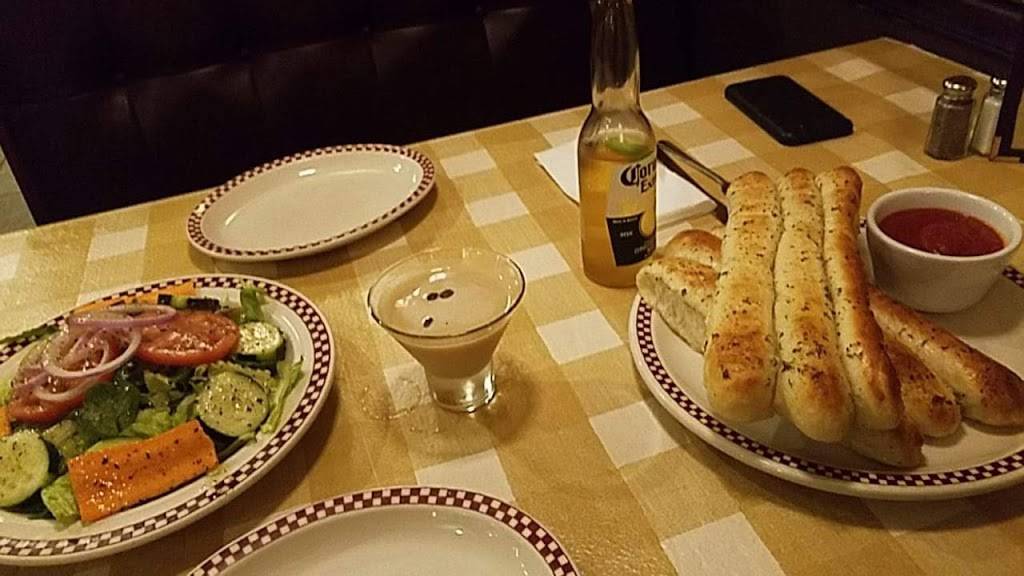 Campanellas | restaurant | 930 Oaklawn Ave, Cranston, RI 02920, USA | 4019433500 OR +1 401-943-3500