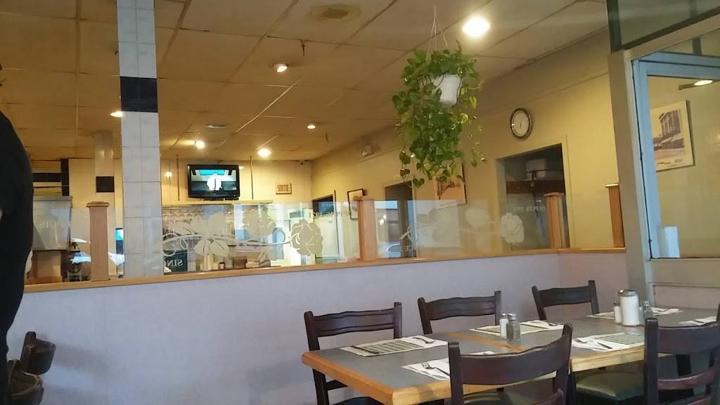 Trans Canada Pizzeria & Submarine | restaurant | 880 Rue Notre Dame, Lachine, QC H8S 2B7, Canada | 5146372266 OR +1 514-637-2266