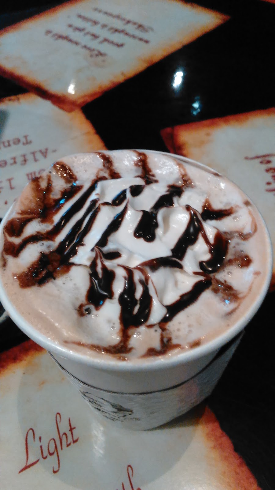 The Drowsy Poet Coffee Company | cafe | 86 Brent Ln, Pensacola, FL 32503, USA | 8506962887 OR +1 850-696-2887