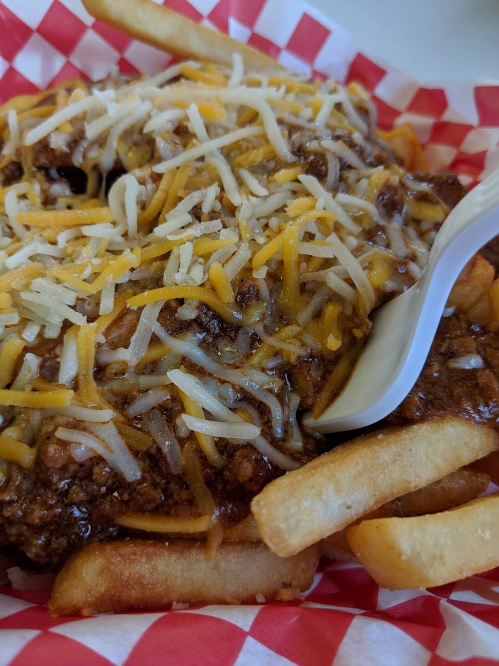 Boys Hamburgers Long Beach CA ! | restaurant | 5815 Downey Ave, Long Beach, CA 90805, USA | 5626334777 OR +1 562-633-4777