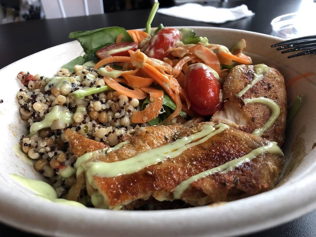 Delicioso | restaurant | 222 Broadway, Lawrence, MA 01840, USA | 9783327343 OR +1 978-332-7343