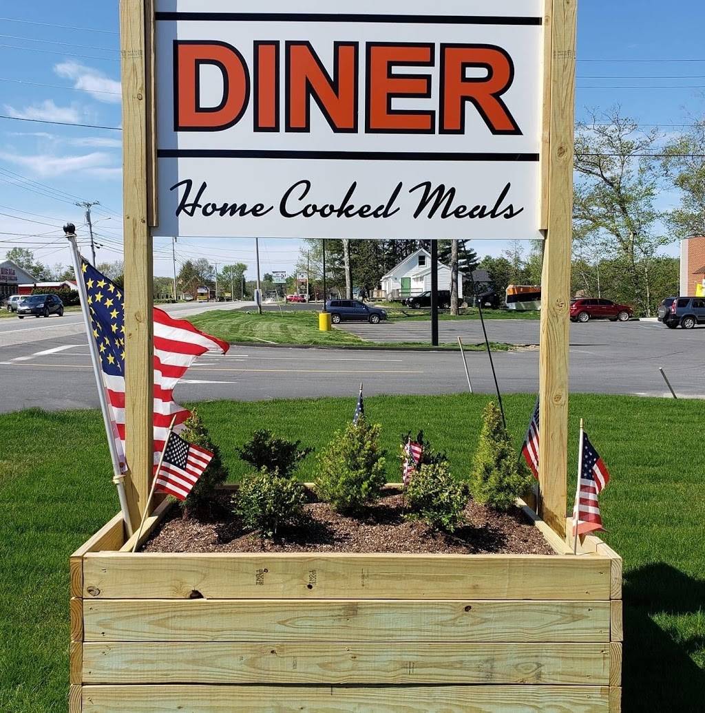 The Hot Spot Diner | restaurant | 277 Bath Rd, Wiscasset, ME 04578, USA | 2078825530 OR +1 207-882-5530
