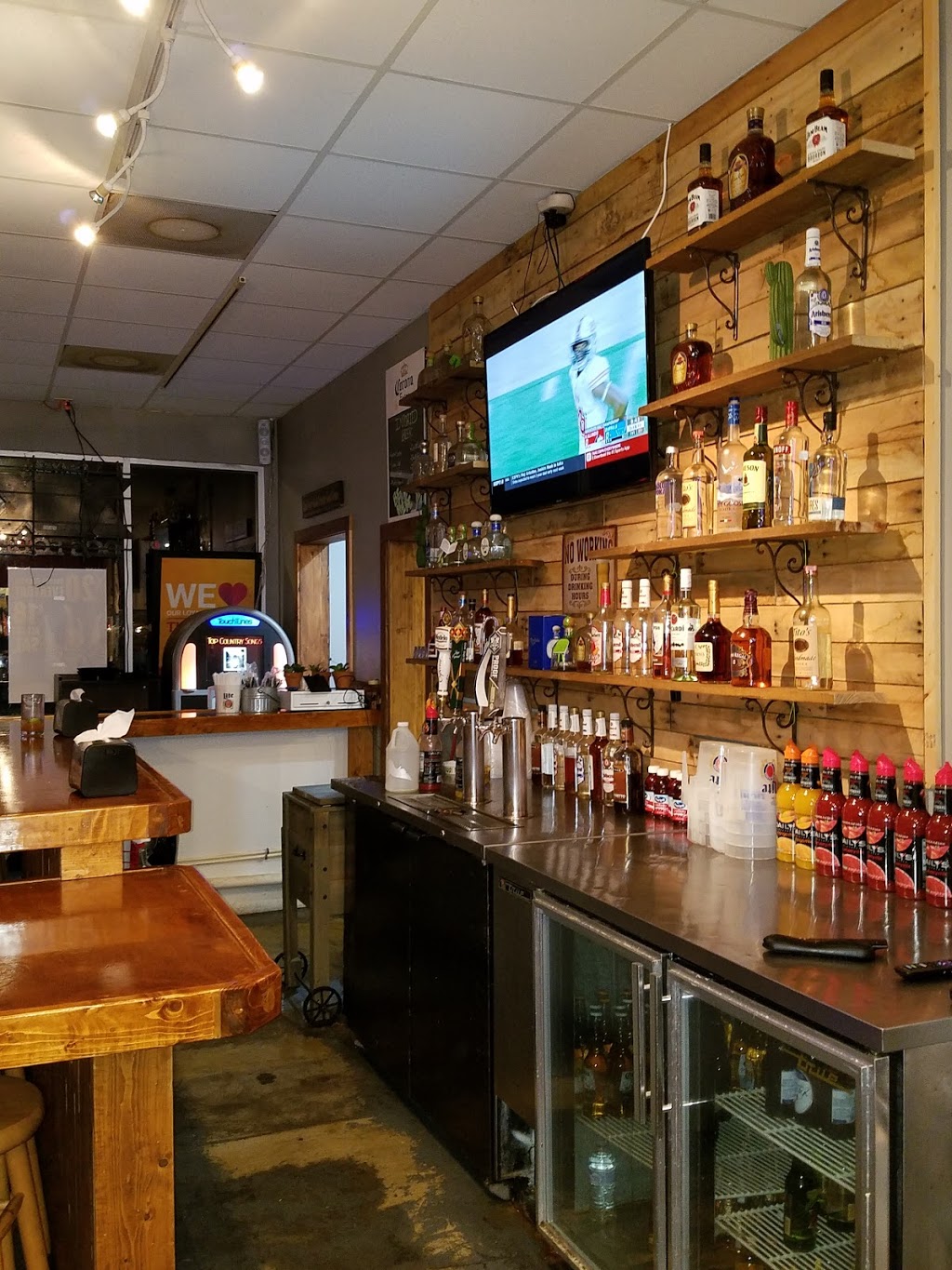 Locos Tacos & Bar | restaurant | 1525 W Tharpe St, Tallahassee, FL 32303, USA | 8505977741 OR +1 850-597-7741