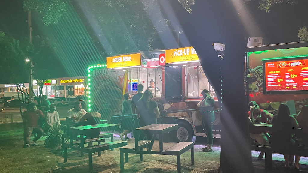 REGIOS tacos a vapor | restaurant | 9414 N Lamar Blvd, Austin, TX 78753, USA | 5129560828 OR +1 512-956-0828