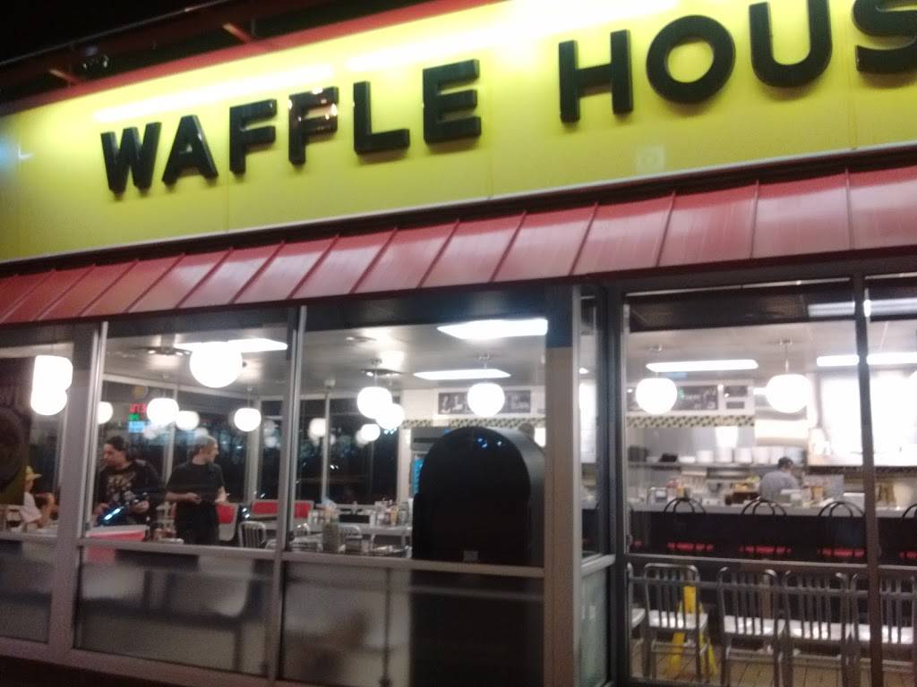 Waffle House | meal takeaway | 7676 Hwy 70 S, Nashville, TN 37221, USA | 6156465391 OR +1 615-646-5391