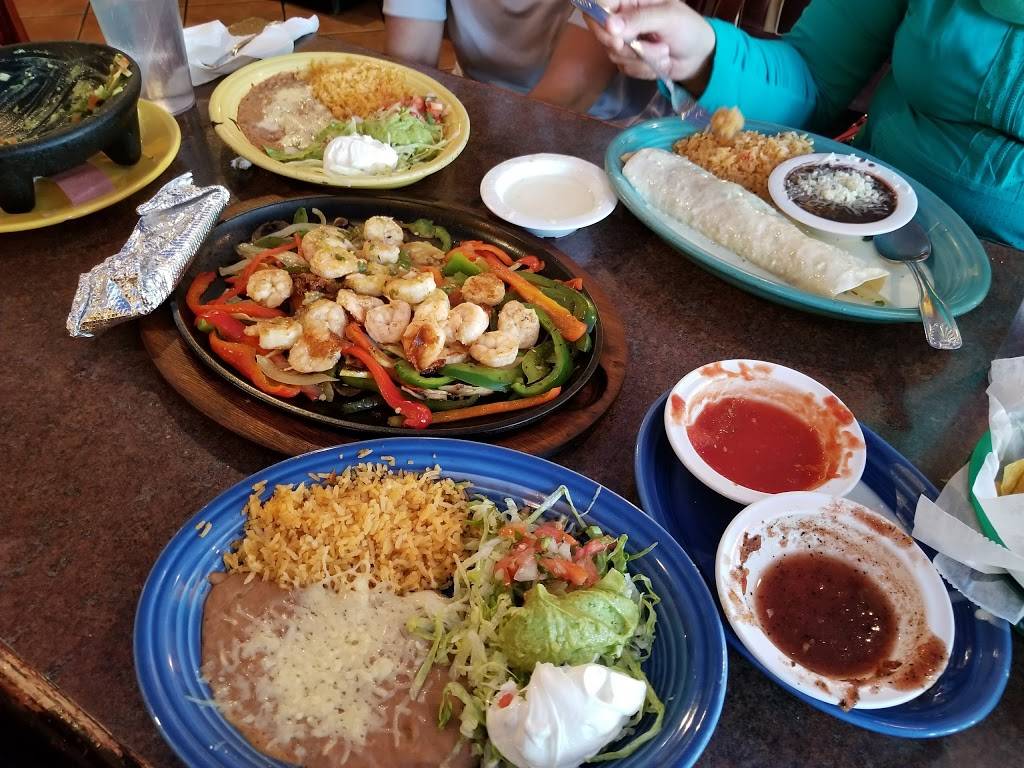 El Molcajete Mexican Restaurant | restaurant | 2590 Hamilton Mill Rd, Buford, GA 30519, USA | 6783945200 OR +1 678-394-5200