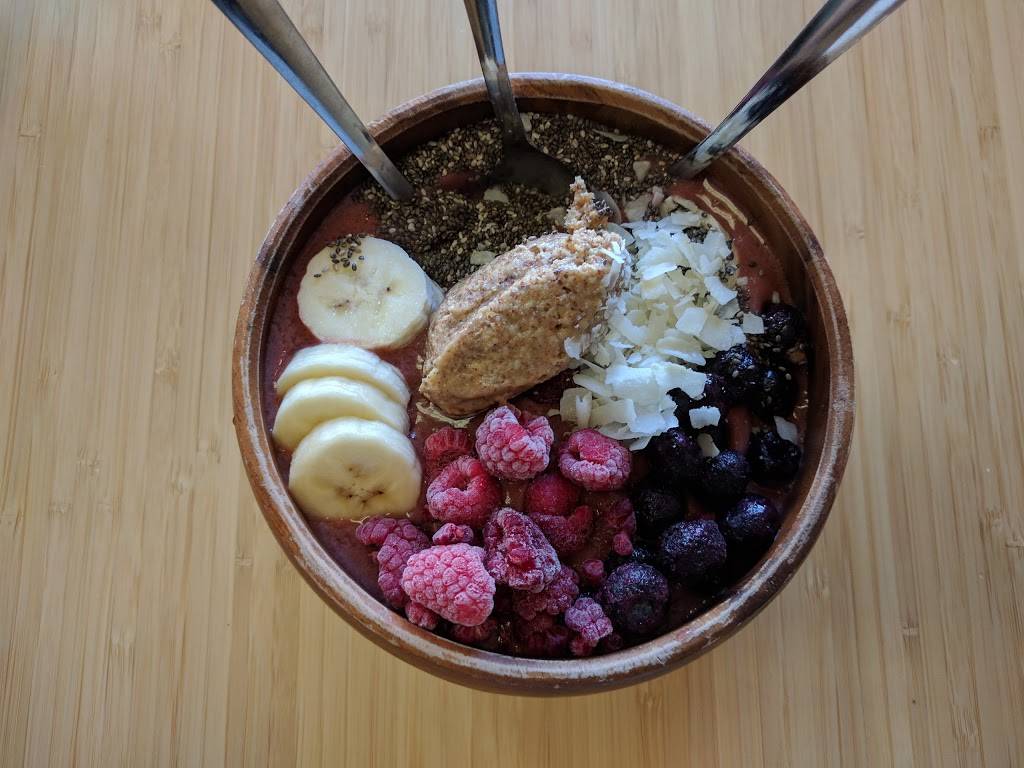 UpDog Smoothies & Juices | cafe | 107 Church St, Marietta, GA 30060, USA | 4049817522 OR +1 404-981-7522