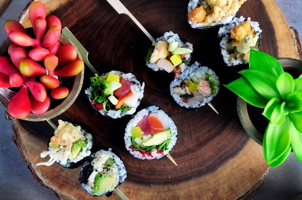 I am Sushi and Grill | restaurant | 4603 John Garry Dr ste3, Columbia, MO 65203, USA | 5734490864 OR +1 573-449-0864