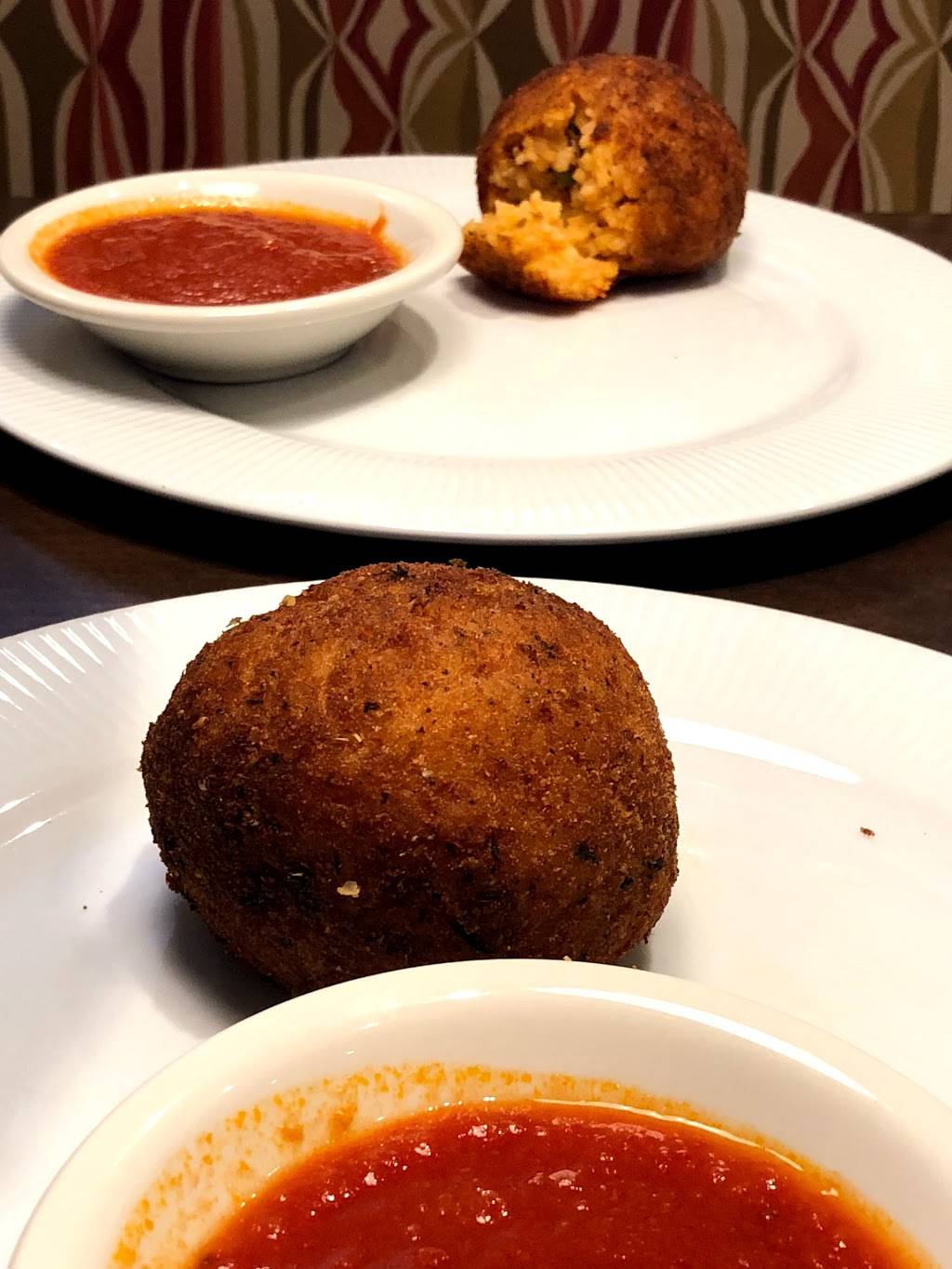 Two Brothers Pizza & Pasta Restaurant | restaurant | 695 N Newbridge Rd, Levittown, NY 11756, USA | 5168223540 OR +1 516-822-3540