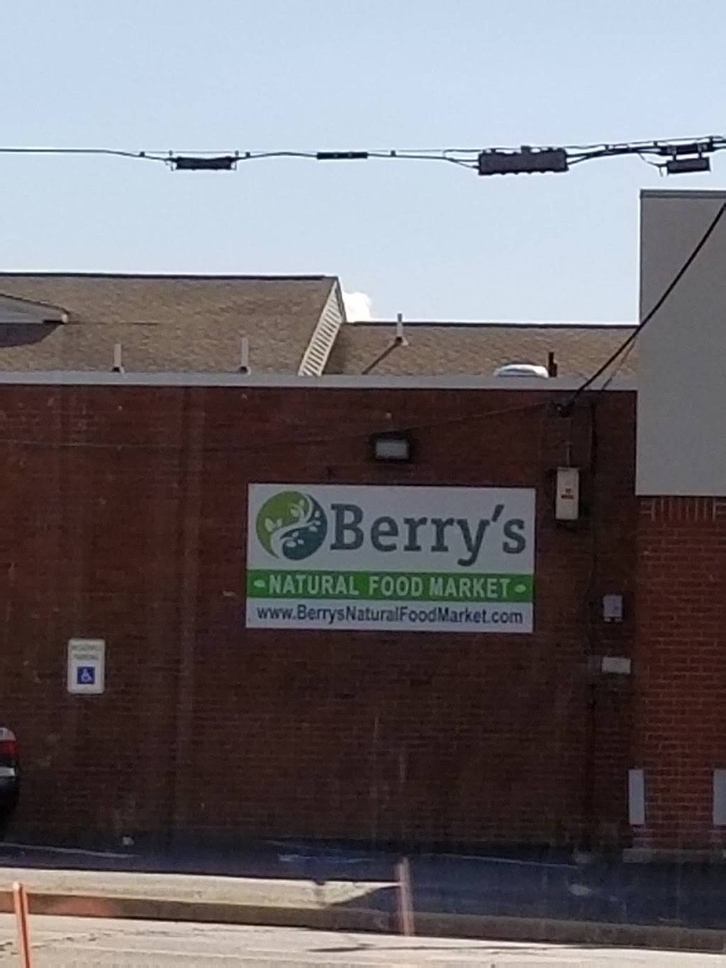 Berrys Natural Food Market | cafe | 4405 Mahoning Ave, Youngstown, OH 44515, USA | 3309531647 OR +1 330-953-1647