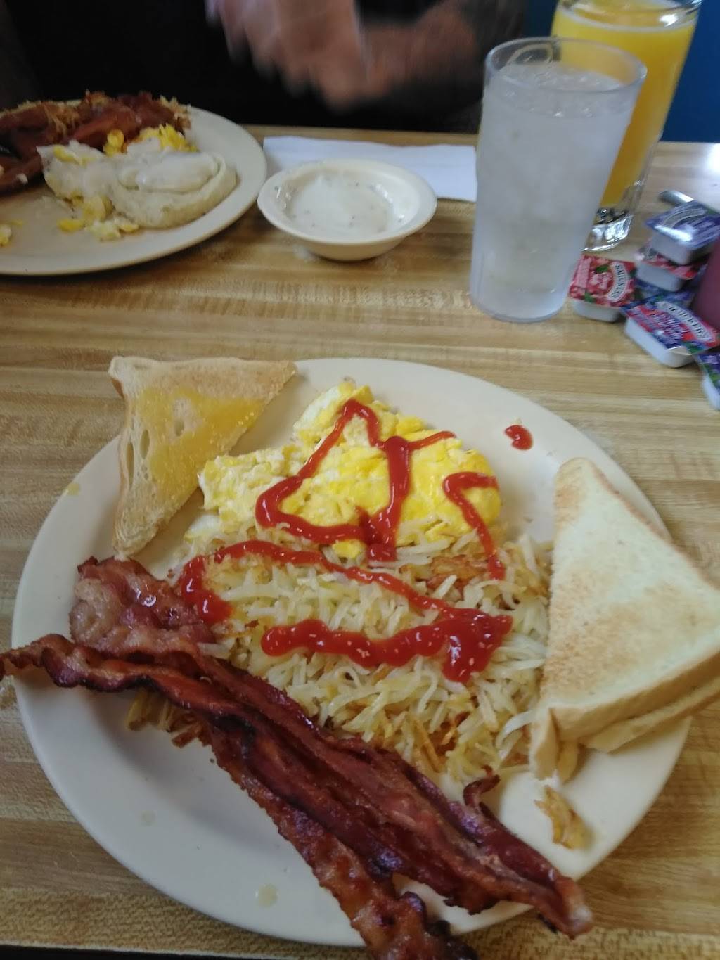 Boomarang Diner | restaurant | 4010 W Okmulgee Ave, Muskogee, OK 74401, USA | 9186835777 OR +1 918-683-5777