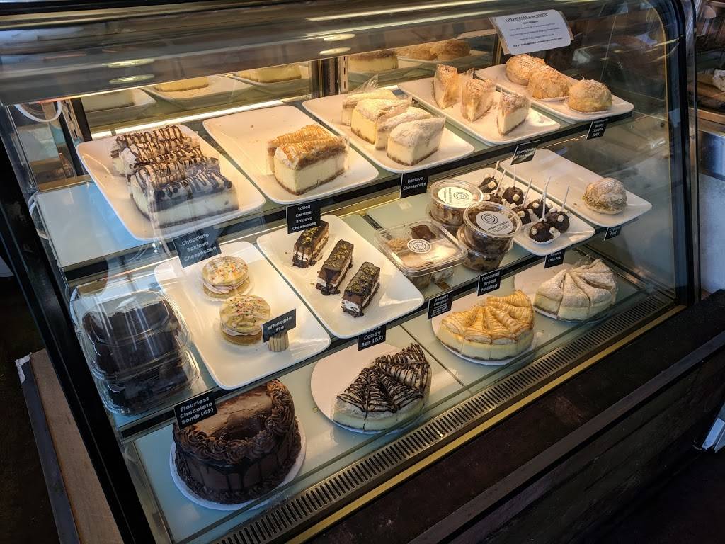 Rodini Park | restaurant | 11049 W Magnolia Blvd, North Hollywood, CA 91601, USA | 8183584802 OR +1 818-358-4802