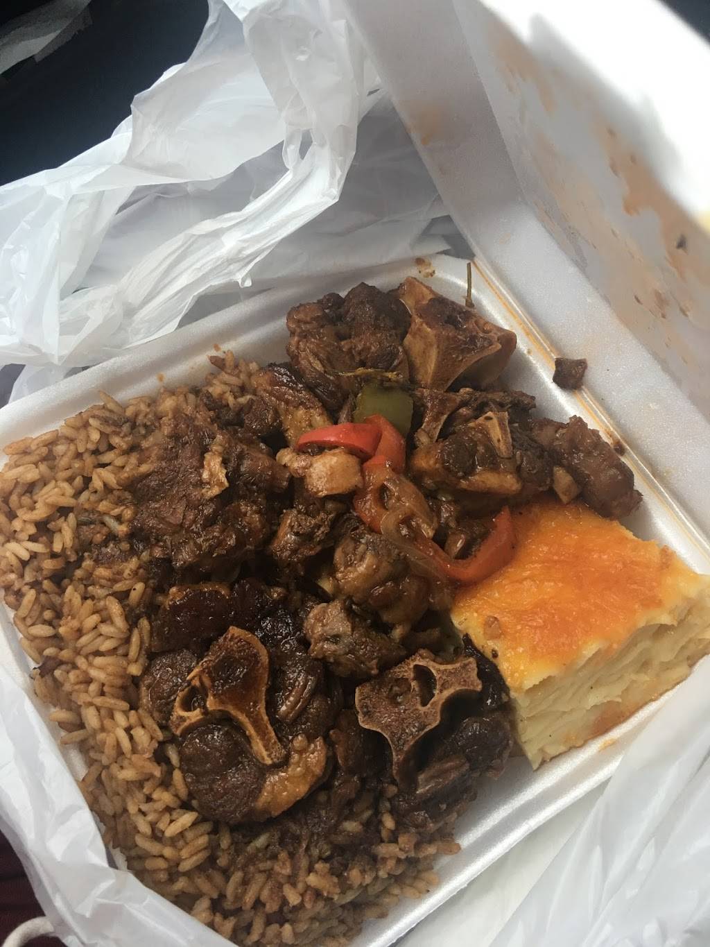 Joans Kitchen De V.I. Spot | restaurant | FL-7 #2479, Lauderhill, FL 33313, USA | 9546072036 OR +1 954-607-2036