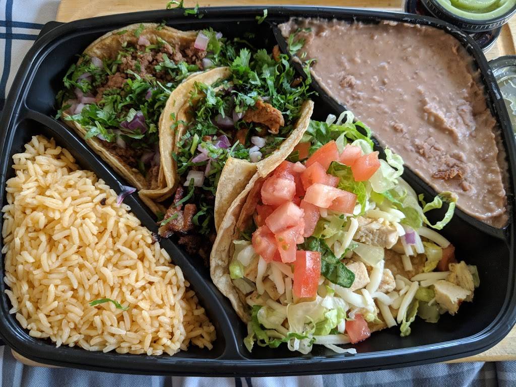 Burrito Parrilla Mexicana - Batavia | restaurant | 76 S Randall Rd, Batavia, IL 60510, USA | 6303269336 OR +1 630-326-9336