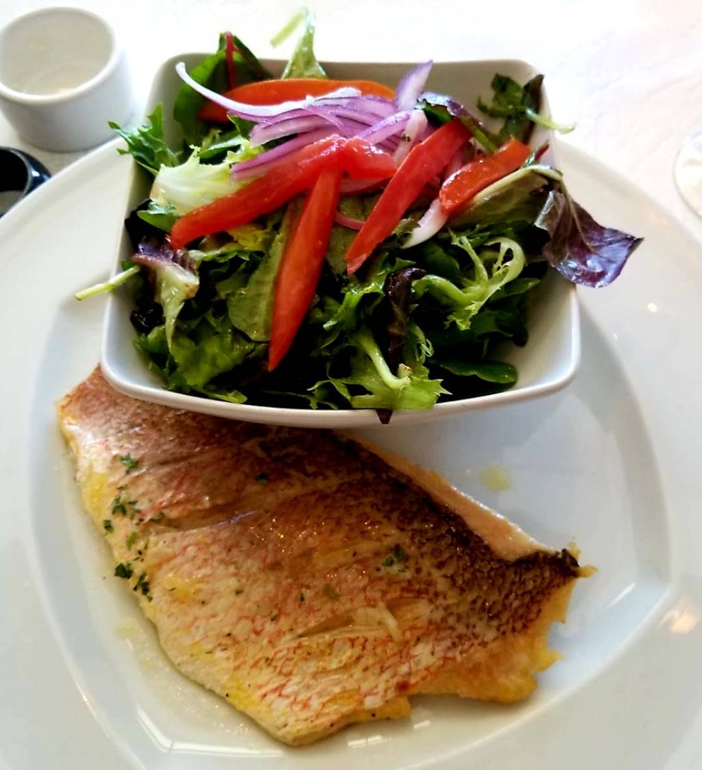 Lola Restaurant & Grill | restaurant | 5555 Collins Ave, Miami Beach, FL 33140, USA | 3053978848 OR +1 305-397-8848