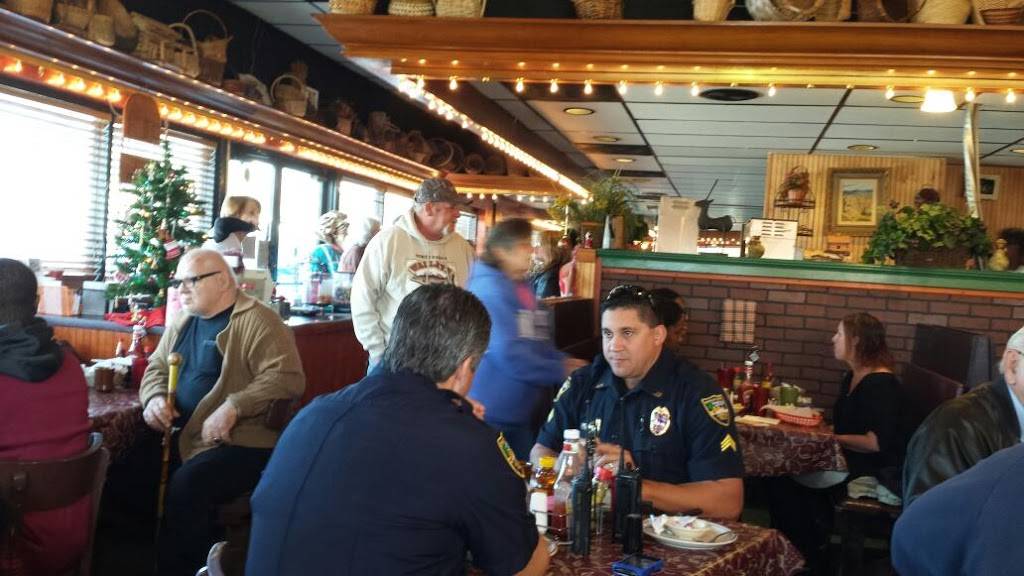 Country Cabin Restaurant | restaurant | 1401 Dunn Ave, Jacksonville, FL 32218, USA | 9046968939 OR +1 904-696-8939