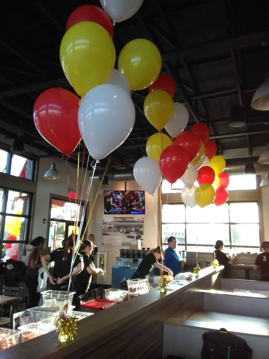 PDQ | restaurant | 3154 Disciple Ln, Trinity, FL 34655, USA | 7273721500 OR +1 727-372-1500