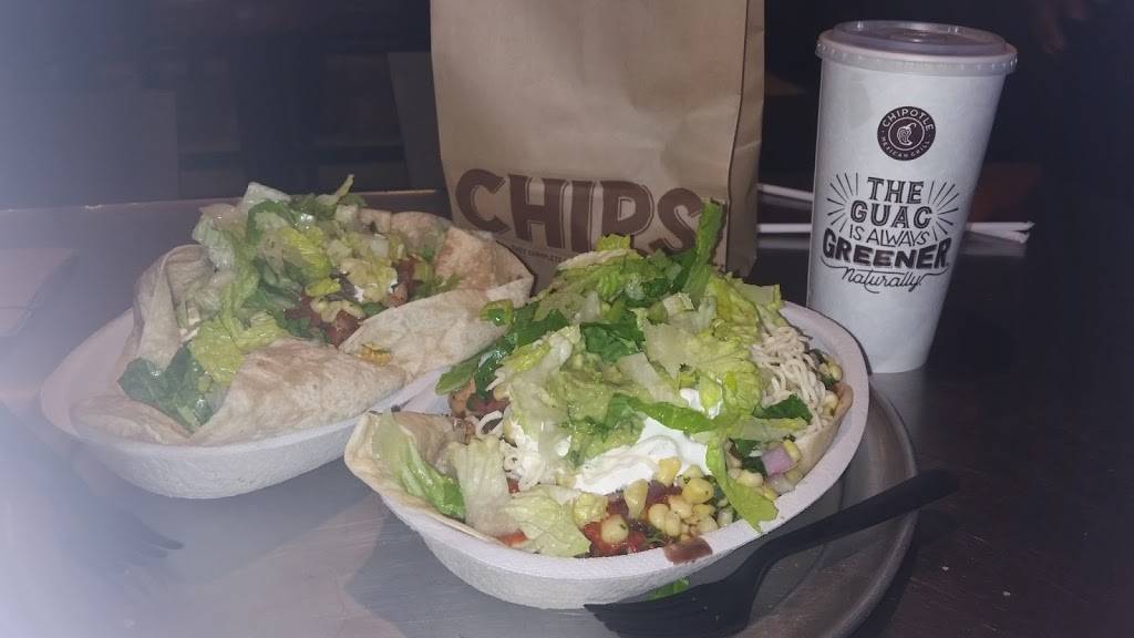 Chipotle Mexican Grill | restaurant | 6 E Washington St Ste 100, Indianapolis, IN 46204, USA | 3176535098 OR +1 317-653-5098