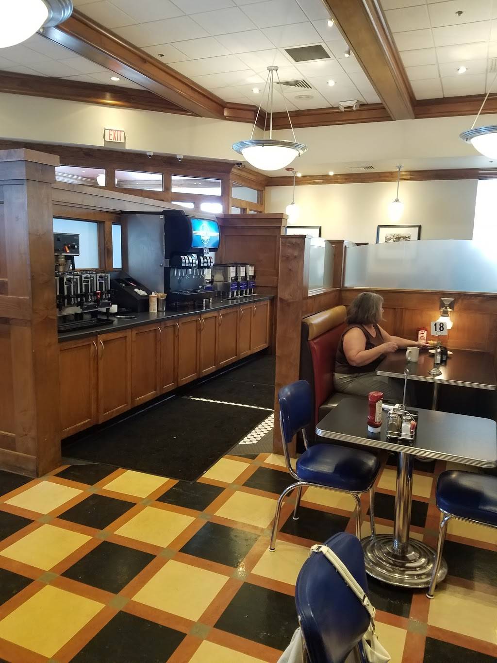 Primos Cafe | restaurant | 2323 Lakeland Dr, Flowood, MS 39232, USA | 6019363701 OR +1 601-936-3701