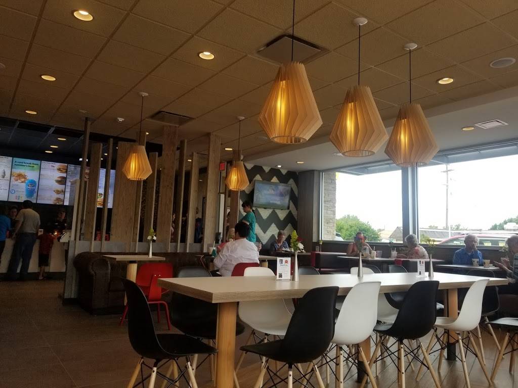 McDonalds | cafe | 561 W Main Ave, Taylorsville, NC 28681, USA | 8286322004 OR +1 828-632-2004