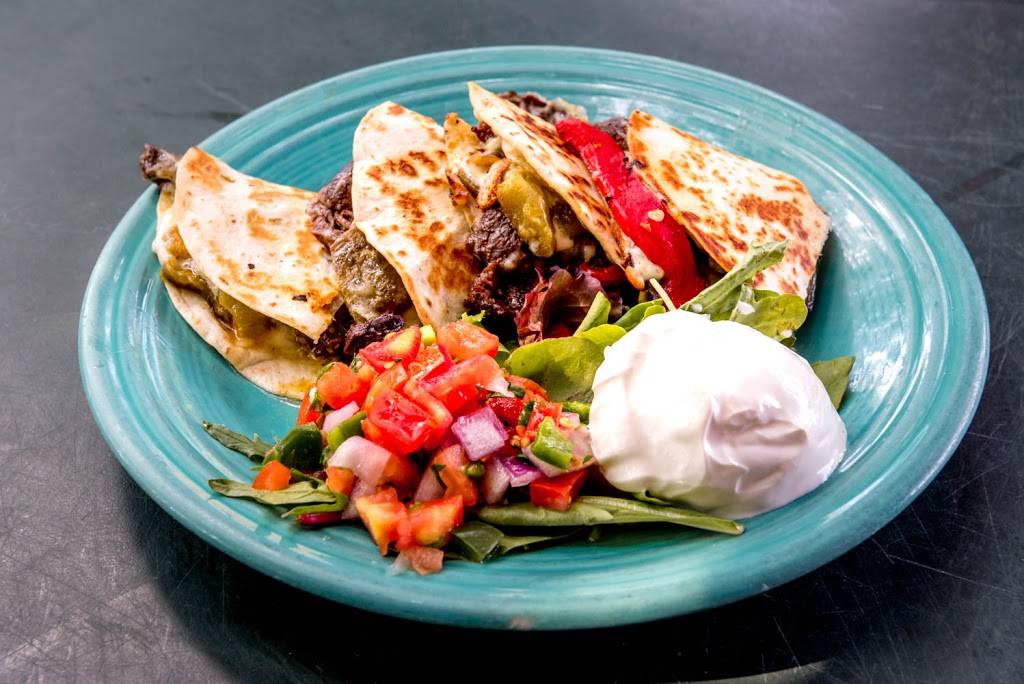 Hobbit Cafe | restaurant | 2243 Richmond Ave, Houston, TX 77098, USA | 7135265460 OR +1 713-526-5460