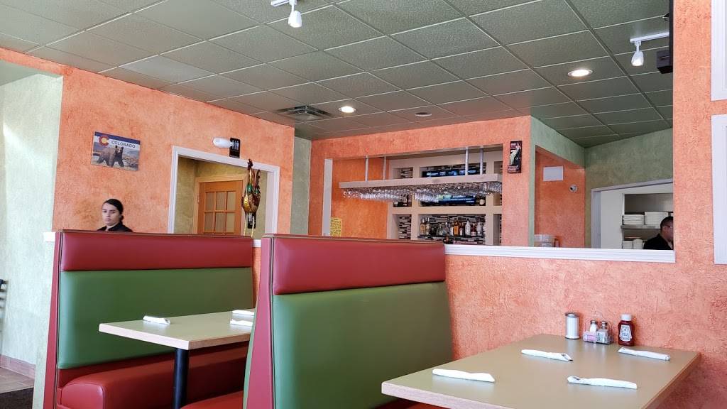 The Chicken Coop | restaurant | 1006 Spring Creek Ln #B7, Fort Collins, CO 80526, USA | 9706893485 OR +1 970-689-3485