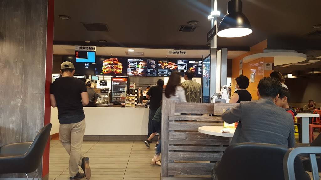 McDonalds | cafe | 10451 Santa Monica Blvd, Los Angeles, CA 90025, USA | 3104743160 OR +1 310-474-3160