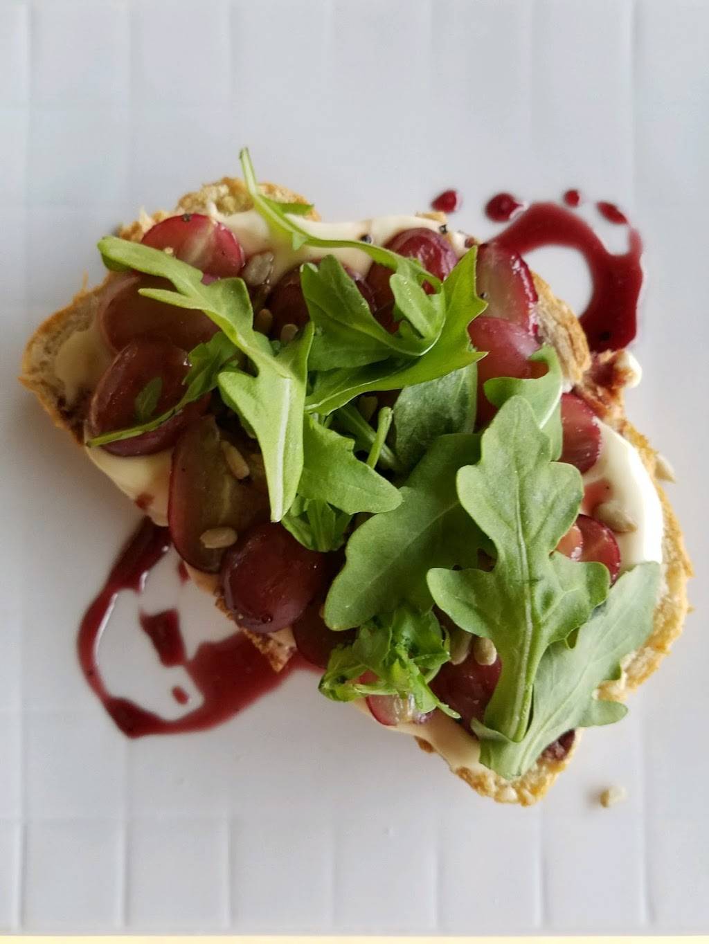 The Handsome Cab | restaurant | 1214, 106 N George St, York, PA 17401, USA | 7177932413 OR +1 717-793-2413