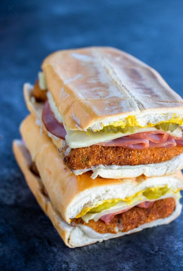 Viva Cuba | restaurant | 7919 Westheimer Rd, Houston, TX 77063, USA | 3464020346 OR +1 346-402-0346