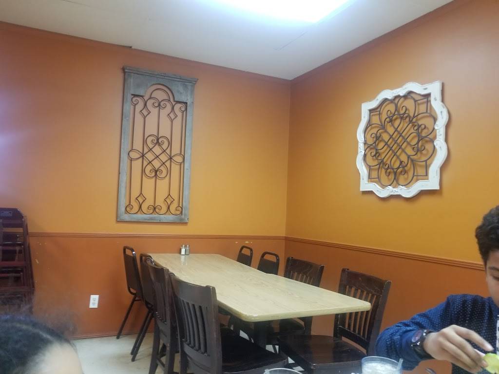 El Molcajete Restaurante | restaurant | 1204 Mt Gallant Rd, Rock Hill, SC 29732, USA | 8033240106 OR +1 803-324-0106