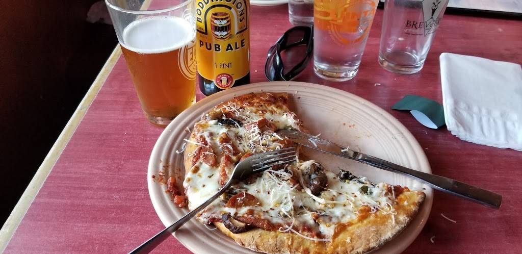 Salt Lake Pizza & Pasta | restaurant | 1063 E 2100 S, Salt Lake City, UT 84106, USA | 8014841804 OR +1 801-484-1804