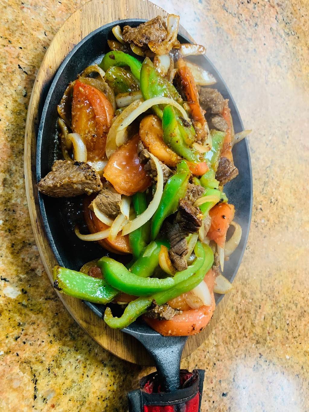 Las Mercedes Cafeteria | restaurant | 8199 NW 54th St, Miami, FL 33166, USA | 3055919311 OR +1 305-591-9311