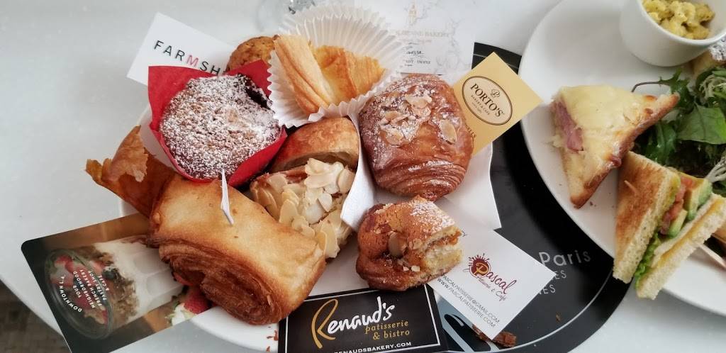 Le Petit Paris | night club | 418 S Spring St, Los Angeles, CA 90013, USA | 2132174445 OR +1 213-217-4445