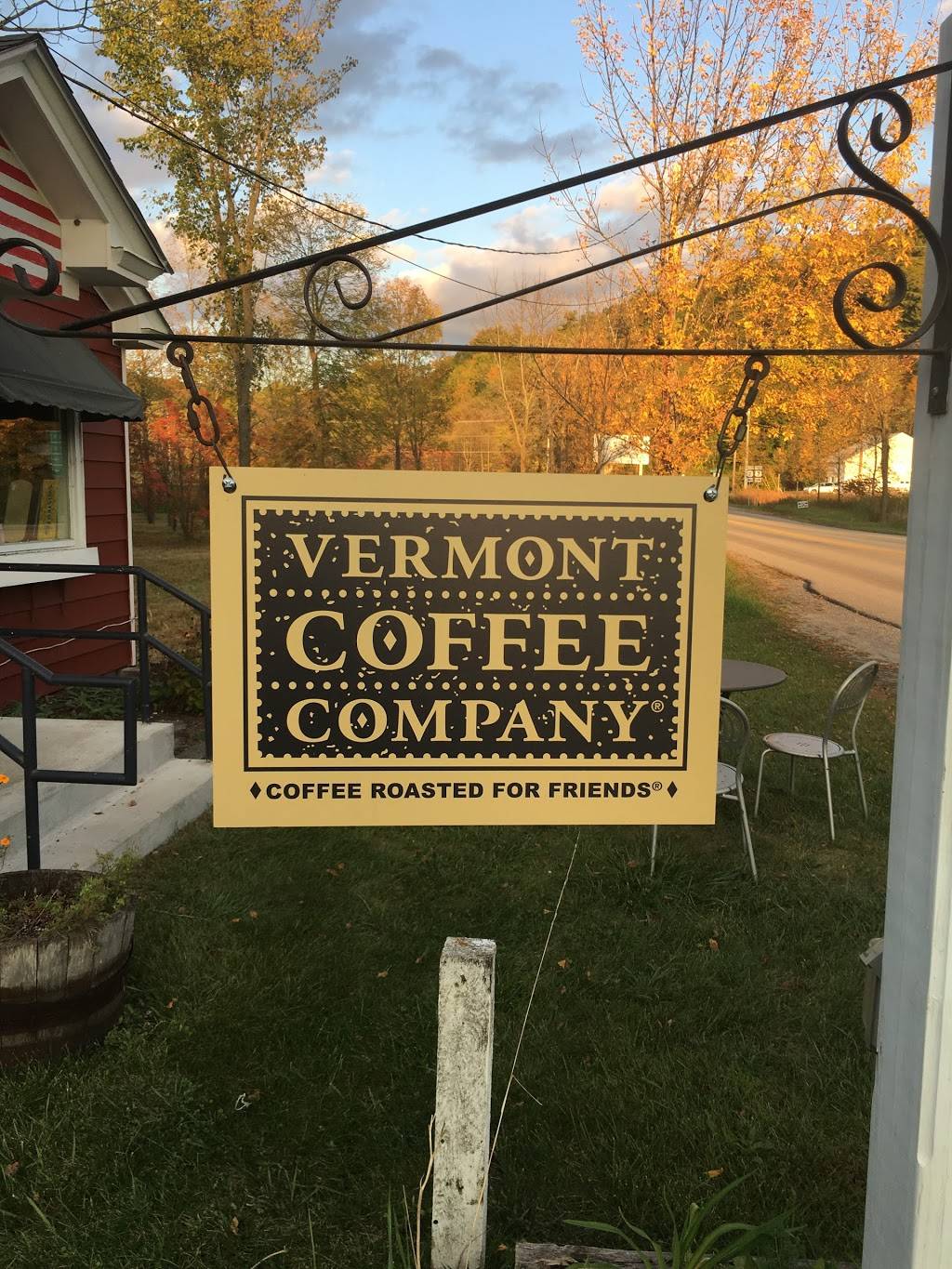 Little Garden Market | restaurant | 86 Ferry Rd, Charlotte, VT 05445, USA | 8024255336 OR +1 802-425-5336