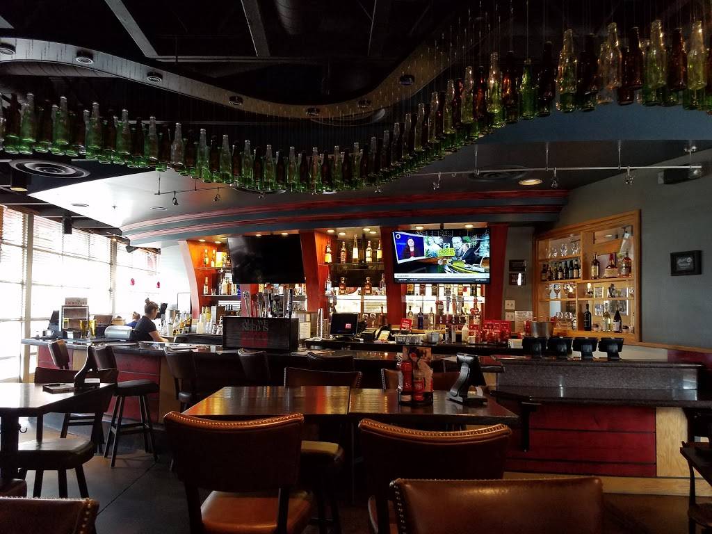 Red Robin Gourmet Burgers and Brews | restaurant | 3105 W Monte Vista Ave, Turlock, CA 95380, USA | 2096679901 OR +1 209-667-9901