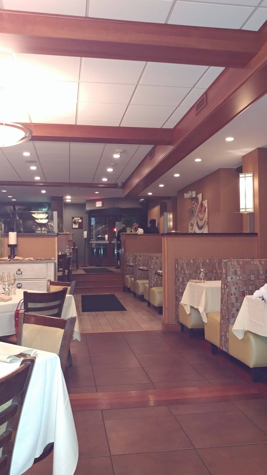 Flair Restaurant & Bar | restaurant | 98 Main St #101, Southington, CT 06489, USA | 8604269222 OR +1 860-426-9222