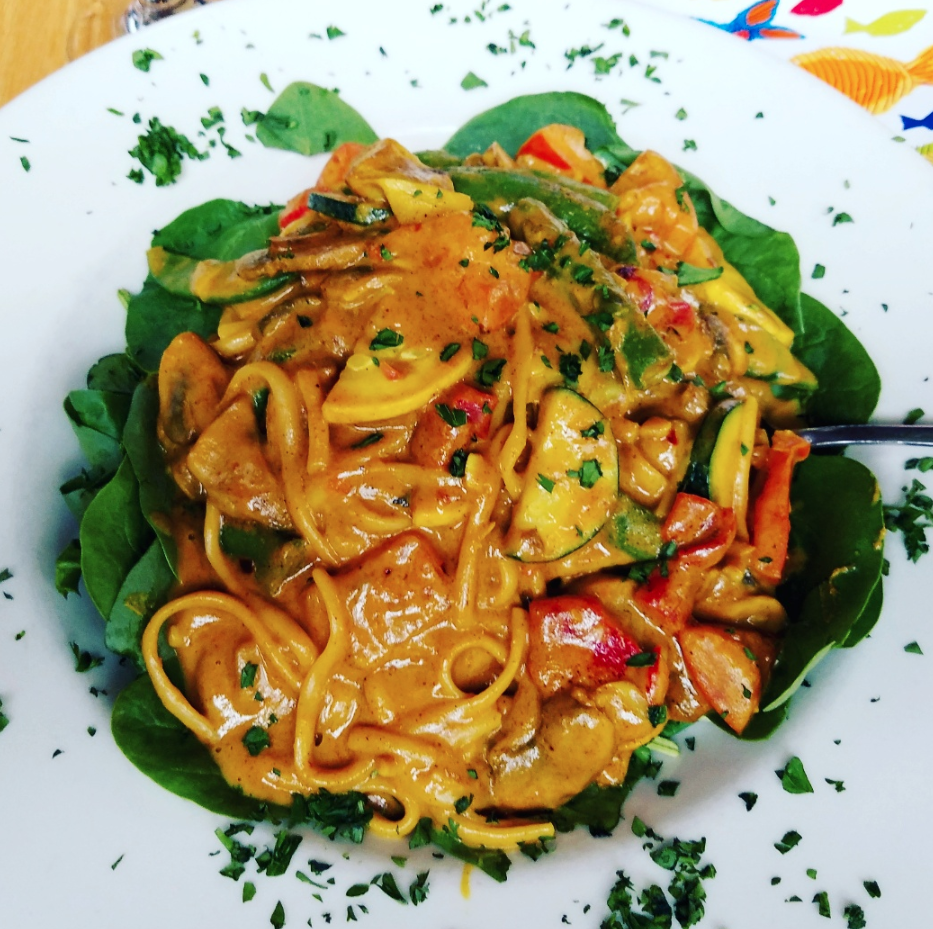 Shady Kates | restaurant | 333 Main St, La Crosse, WI 54601, USA | 6087843354 OR +1 608-784-3354