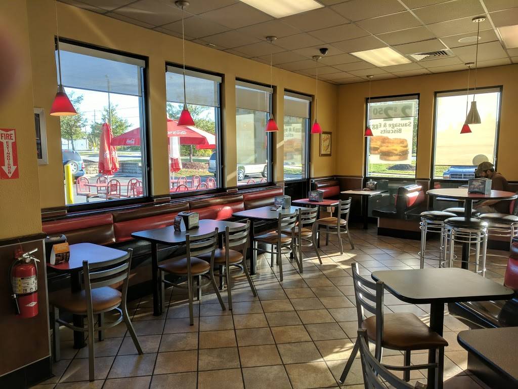 DUAL - HARDEES / RED BURRITO | meal takeaway | 2135 N Chester St, Gastonia, NC 28052, USA | 7048524142 OR +1 704-852-4142