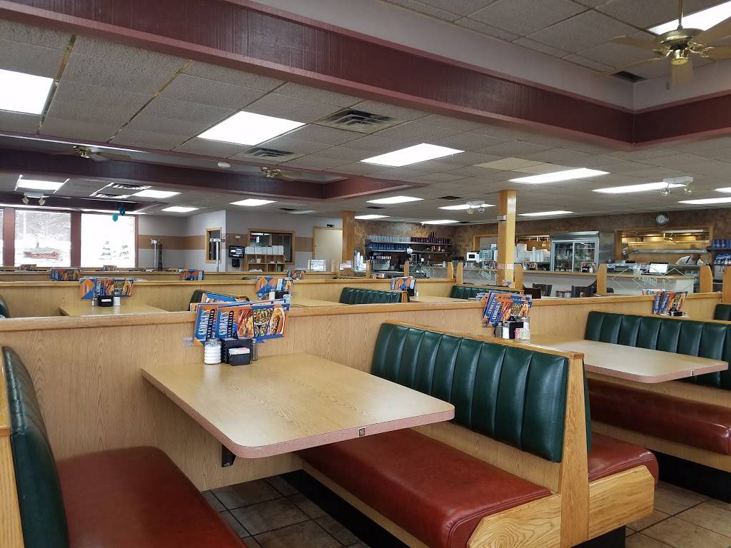 L. Georges Coney Island | restaurant | 26799 Greenfield Rd, Southfield, MI 48076, USA | 2485598600 OR +1 248-559-8600
