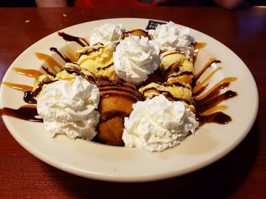 Milwaukee Burger Company | restaurant | 6421 S 27th St, Franklin, WI 53132, USA | 4143019938 OR +1 414-301-9938