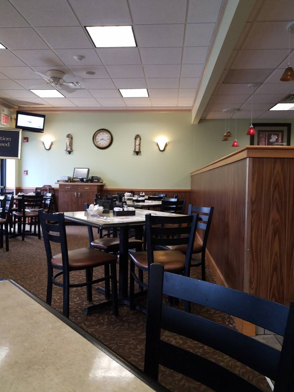 Wayside Family Restaurant | restaurant | 2301 South Park Ave, Buffalo, NY 14220, USA | 7168262279 OR +1 716-826-2279