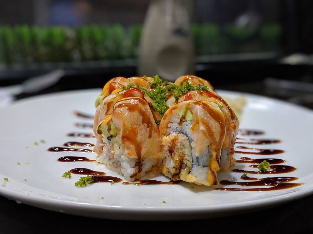 Yotsuba Japanese Restaurant | restaurant | 2222 Hogback Rd, Ann Arbor, MI 48105, USA | 7349715168 OR +1 734-971-5168