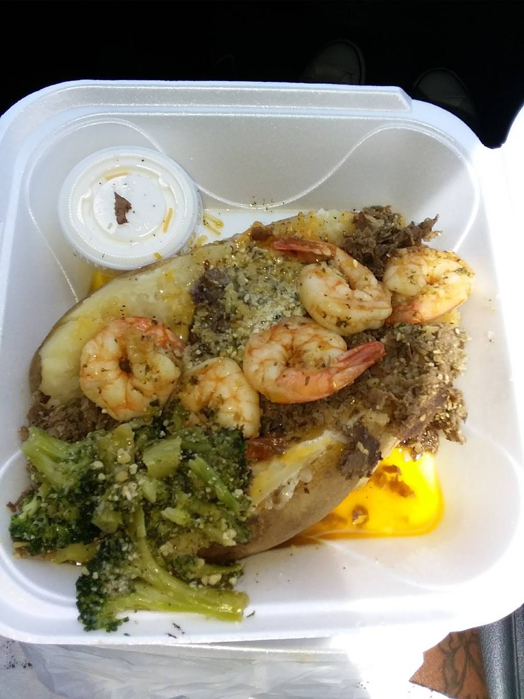 Wimbos Crazy Potatoes | restaurant | 1166 N, N State Rd 7, Lauderhill, FL 33313, USA | 9546168854 OR +1 954-616-8854