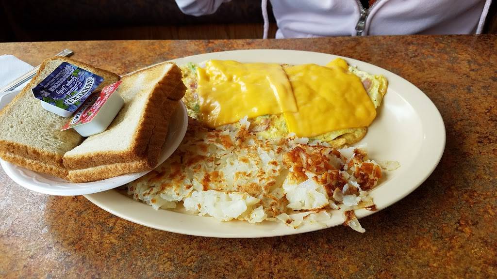 Super Toms Burgers | restaurant | 444 E Foothill Blvd, Azusa, CA 91702, USA | 6269690707 OR +1 626-969-0707