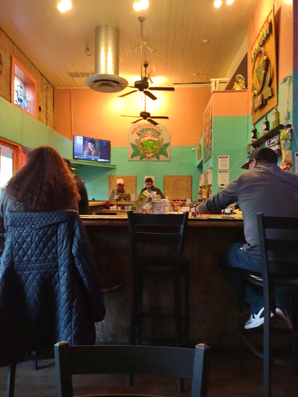 Iguana Cafe & Bar | cafe | 210 E Congress St, Tucson, AZ 85701, USA | 5208825140 OR +1 520-882-5140