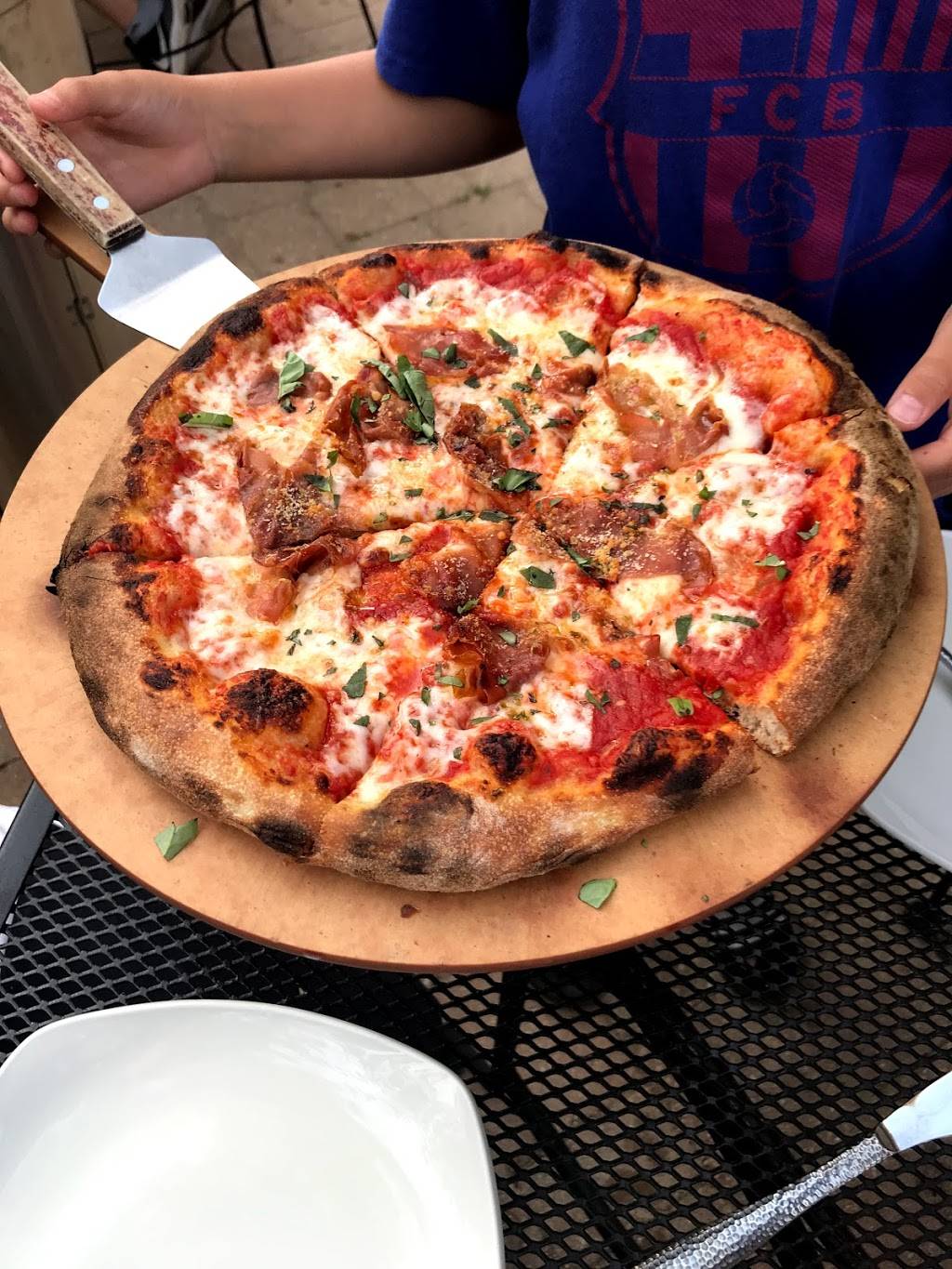 Slyce Coal Fired Pizza Company | restaurant | 254 Green Bay Rd, Highwood, IL 60040, USA | 8477804065 OR +1 847-780-4065