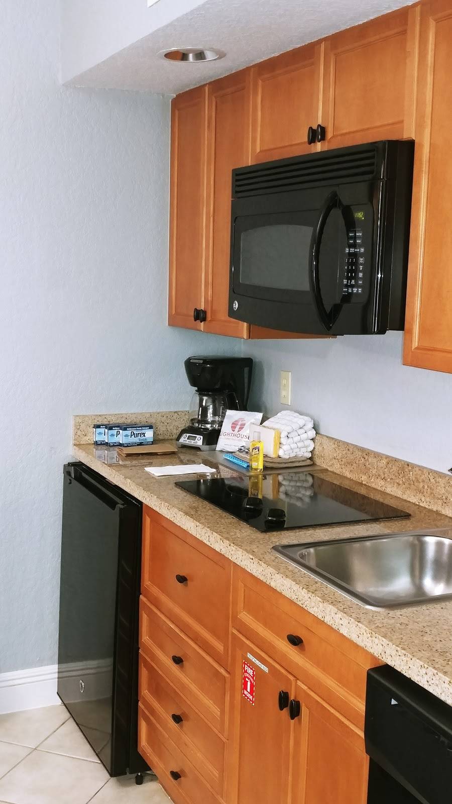 Holiday Inn Club vacations- Breezes Restaurant & Bar and Breezes | restaurant | 8505 W Irlo Bronson Memorial Hwy, Kissimmee, FL 34747, USA | 4072390000 OR +1 407-239-0000